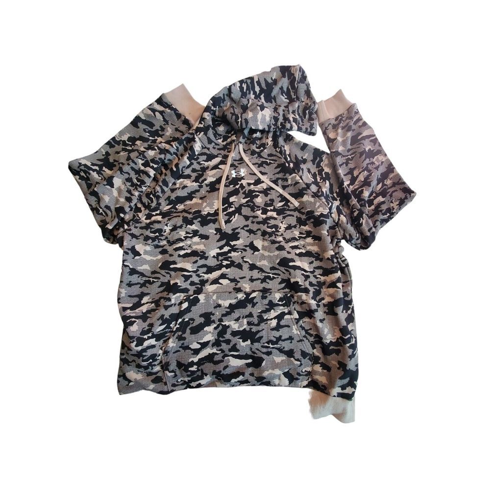 NEW Men's Under Armour Rival Fleece Camo Hoodie Sahara Size Large